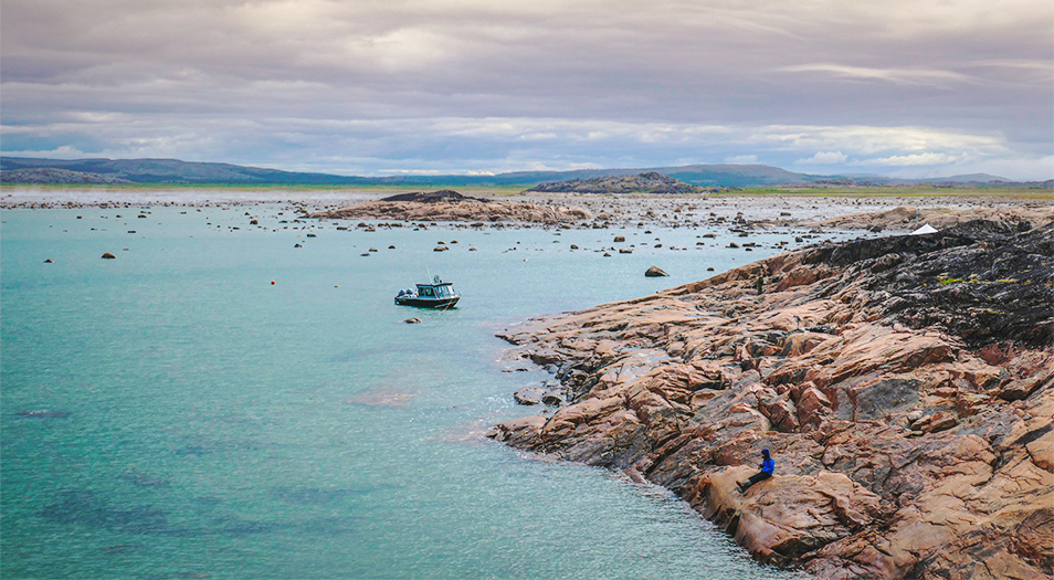 Paysage de Tasiujaq au Nunavik près du dispensaire du CSTU